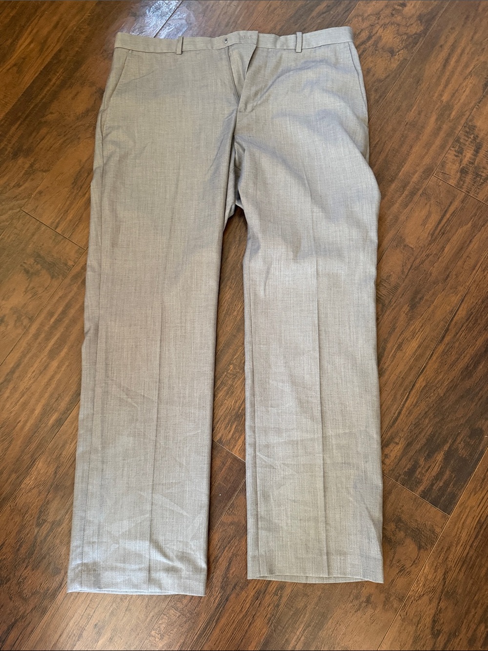 Perry Ellis Men's Dress Pants in Light Gray